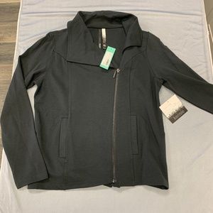 Kensie Gray zip up jacket size medium nwt
